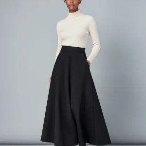 Jupe Longue Noire Évasée Élégante