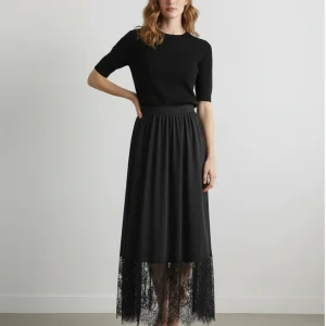 Jupe Longue Noire Dentelle Élégante Bohème
