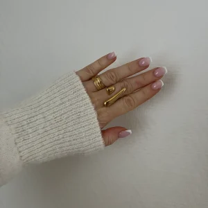 LA BAGUE PLUME