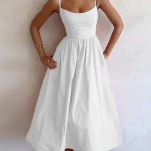 Inrosy mi-longue robe trapèze fluide bustier dos nu à fines brides sans manches élégant femme de cocktail