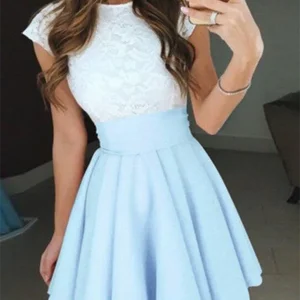 Inrosy courte robe dentelle trapèze fluide col rond sans manches de cocktail