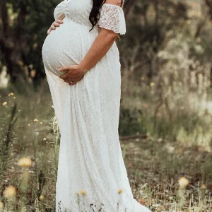 Inrosy longue robe de grossesse dentelle à volantée manches courtes femme élégant mode enceinte photo shooting