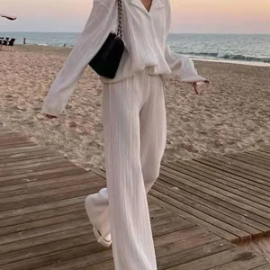 Inrosy ensemble tailleur pantalon larges jambes évasé fluide plissé boutonnage col revers femme mode ample décontracté 2 pièces