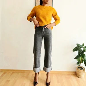Jean taille haute à revers