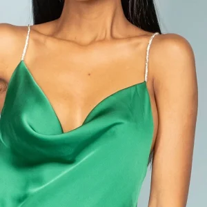 Robe en satin bretelle
