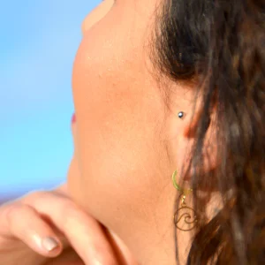 Boucles d'oreilles Doris - Mini créoles vague